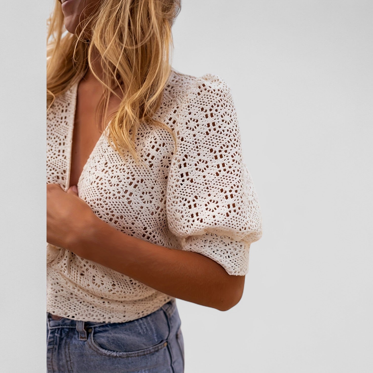 Épure Créative | Blouse fluide à broderie artistique